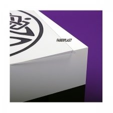 Mesita auxiliar SAIDO de metacrilato y foamapan