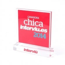 Trofeo de metacrilato CHICA INTERVIU 2014