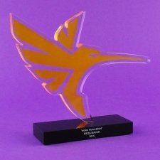 Trofeo de metacrilato HUMMINBIRD