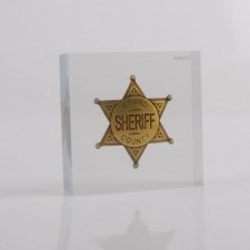 Oclusión en resina ESTRELLA SHERIFF