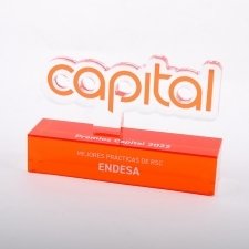Trofeo de metacrilato CAPITAL