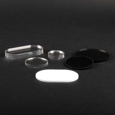 Peanas MINI de metacrilato para productos PLV