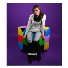 Silla “CUBYK” de Foamapan (PVC espumado)