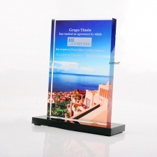 Trofeo metacrilato GRUPO TIMÓN