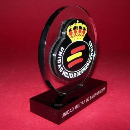 Trofeo metacrilato UNIDAD MILITAR DE EMERGENCIAS