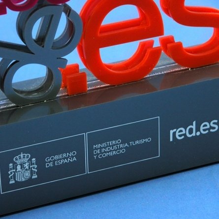 Trofeo metacrilato RED