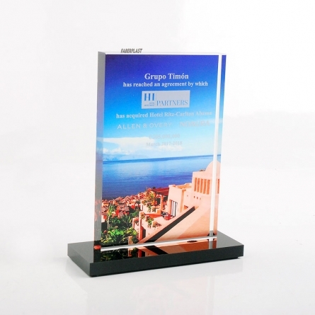 Trofeo metacrilato GRUPO TIMÓN