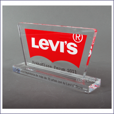 Regalo de Empresa Personalizado Levis 