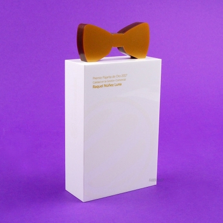 Trofeo metacrilato Pajarita de Oro